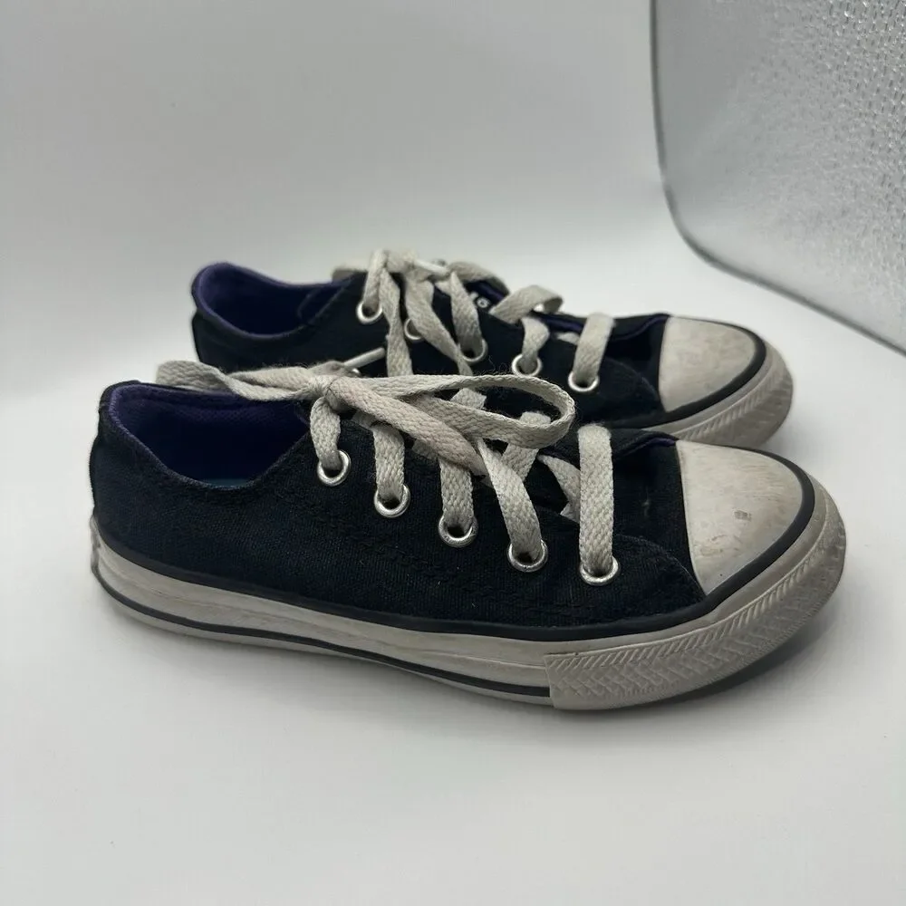 Converse good preowned
